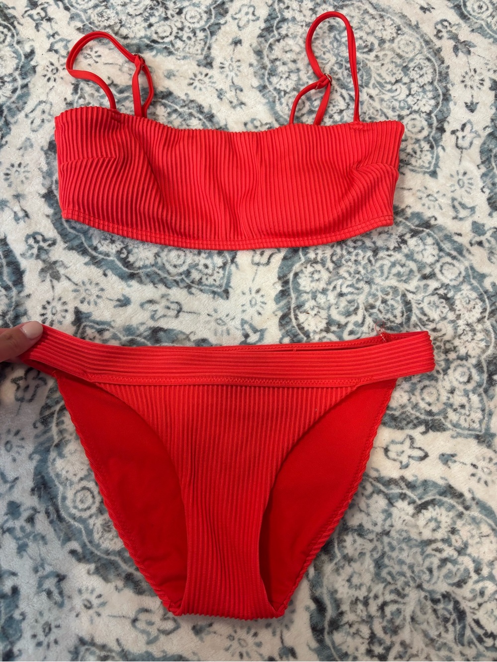 Hollister Red Ribbed Bikini XS - Picture 2 of 5